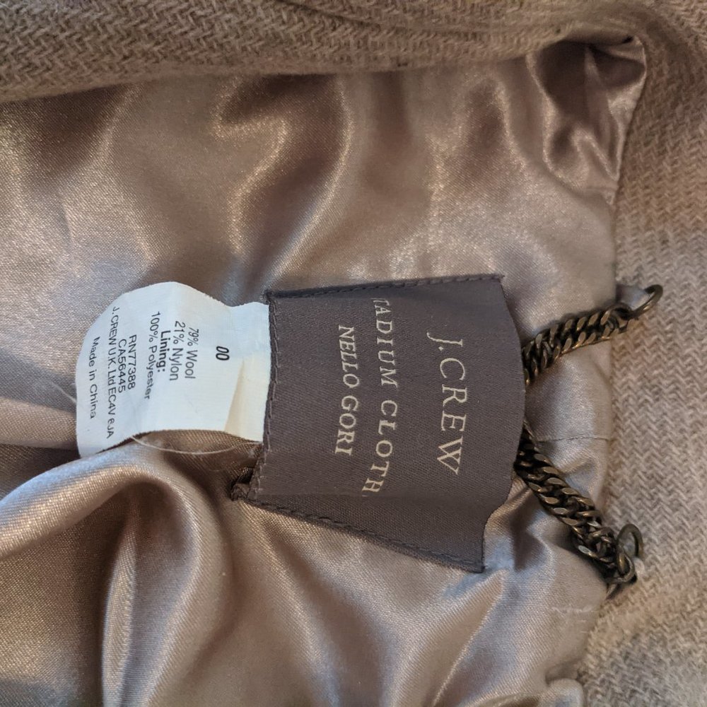 Wool coat - Picture 2 of 2